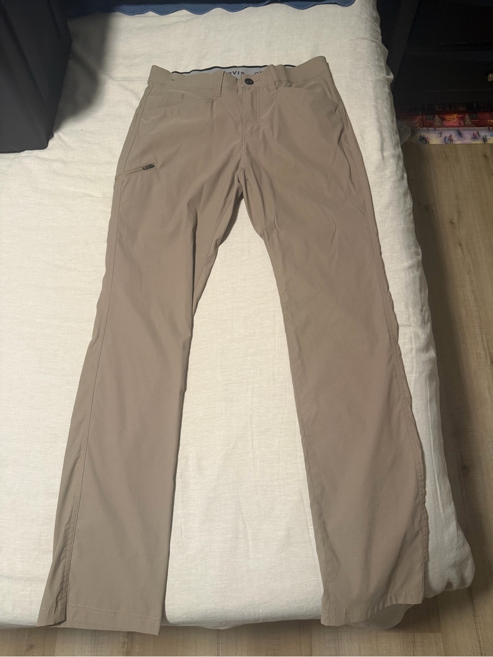 Orvis Men's Chinos in Taupe